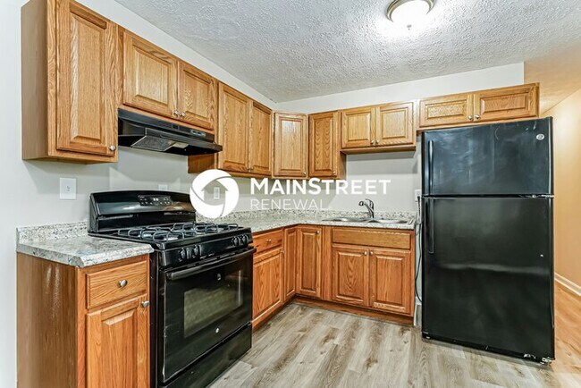 Building Photo - 3 Bedroom Pet-Friendly Home in Louisville, KY with Main Street Renewal