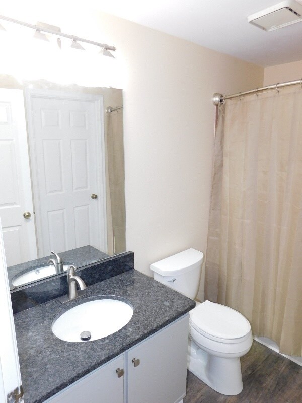 Building Photo - 4387 Heritage Dr