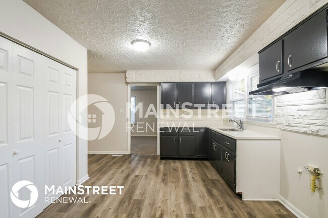 Building Photo - 3232 Wellington Ave