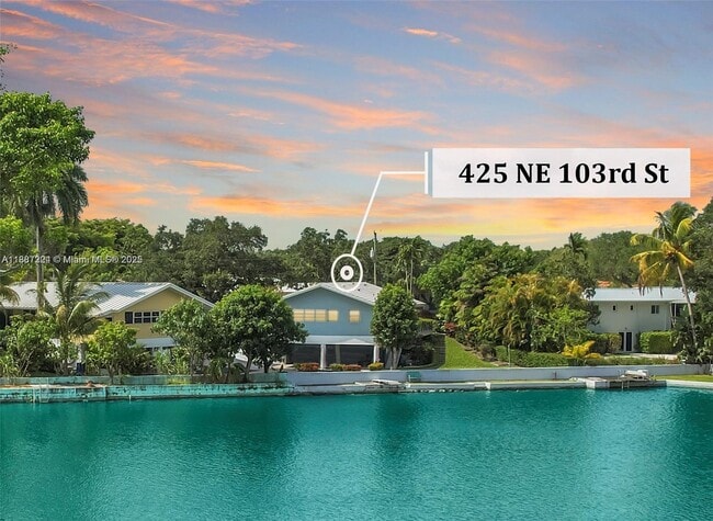 Building Photo - 425 NE 103rd St