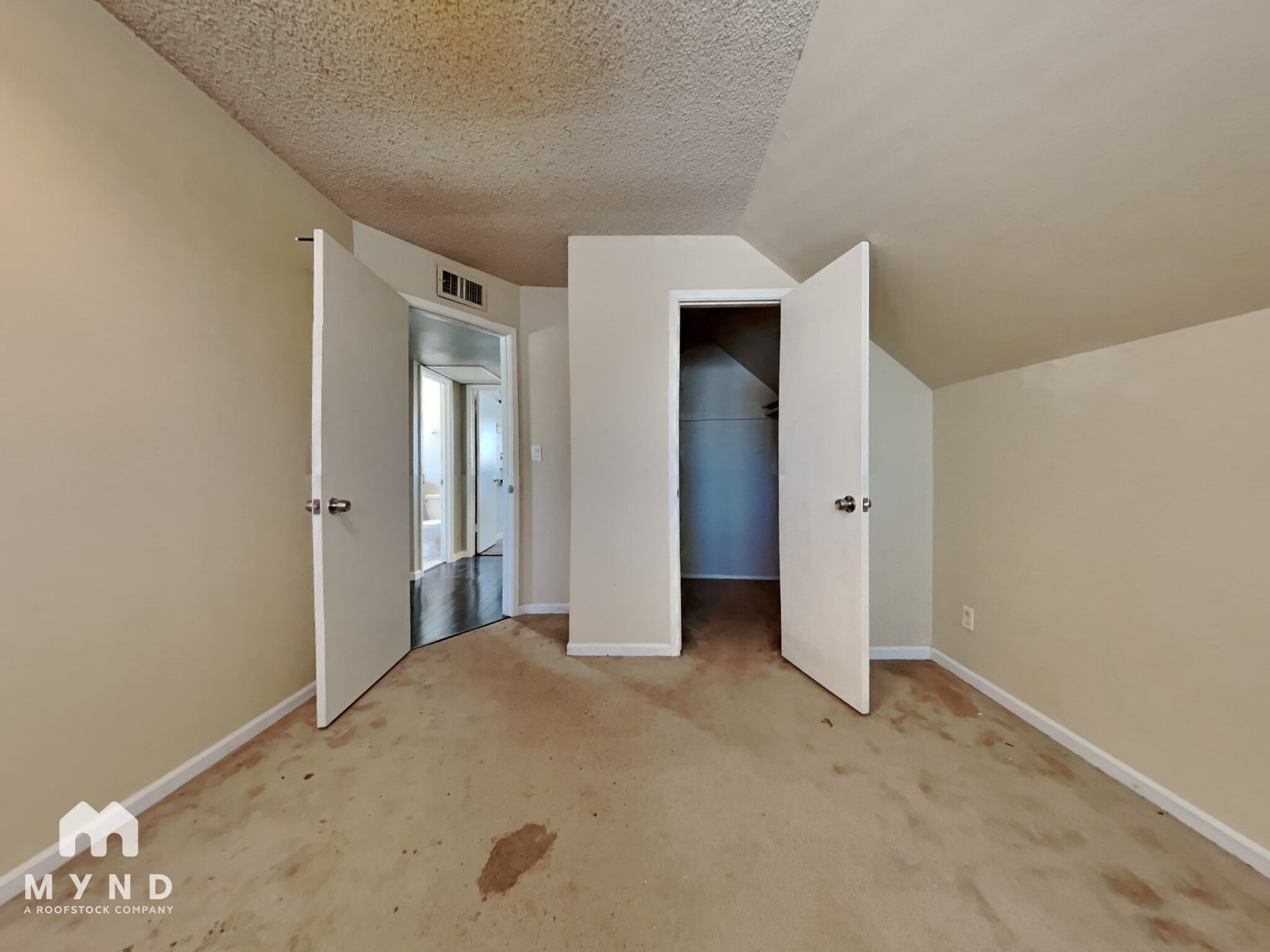 Building Photo - 8426 E Keim Dr