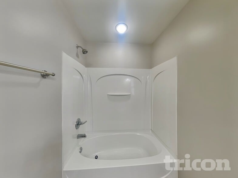 Building Photo - 238 Waterlemon Way