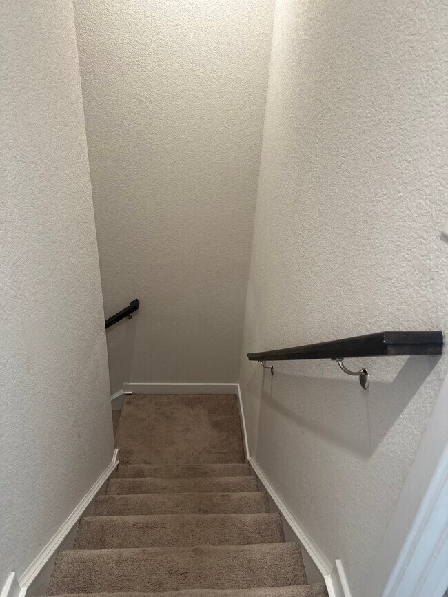 Stair 2 - 225 Brittlebrush Dr