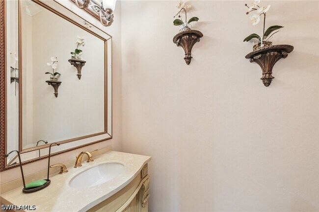 Building Photo - 8868 Lely Island Cir