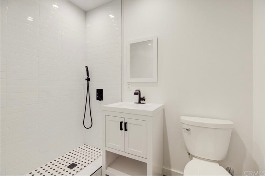 Building Photo - 20648 Cantlay St