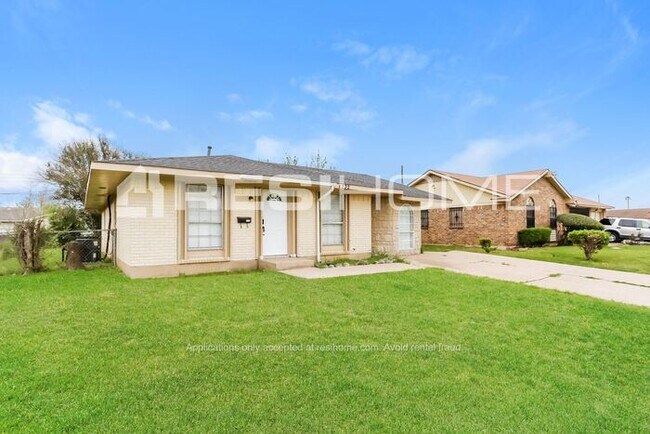 Building Photo - 4232 Tioga Street