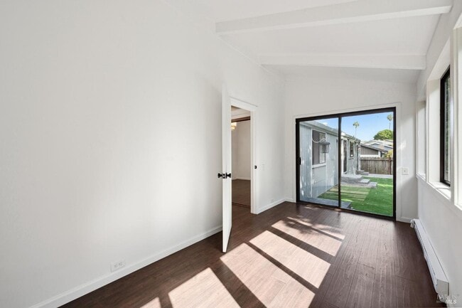 Building Photo - 31 Antilles Way