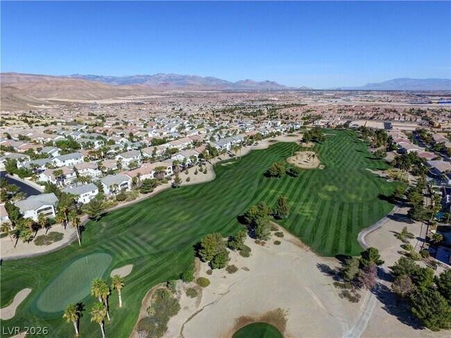 Building Photo - 121 Standing Stone St