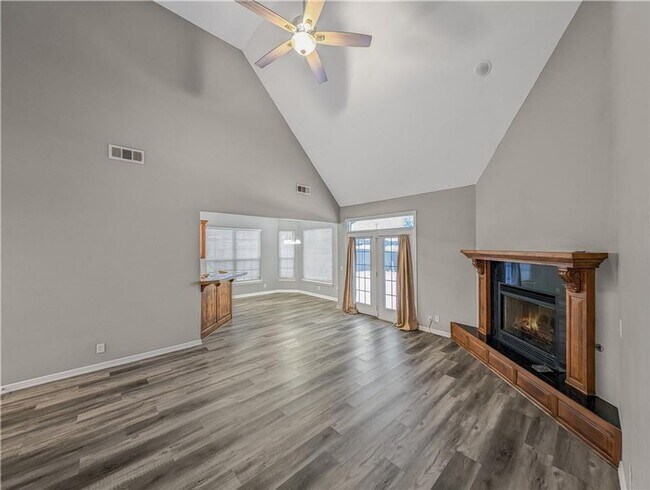 Building Photo - 1030 Harvest St