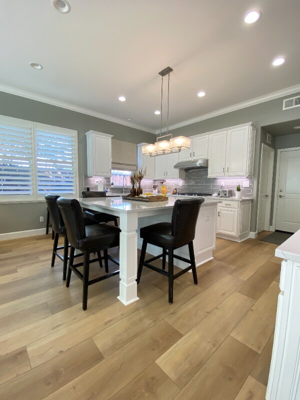 Building Photo - 5195 Equestrian Ct