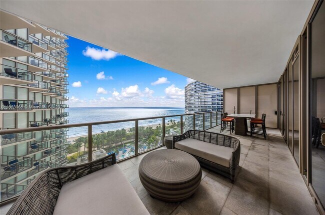 Building Photo - 9701 Collins Ave