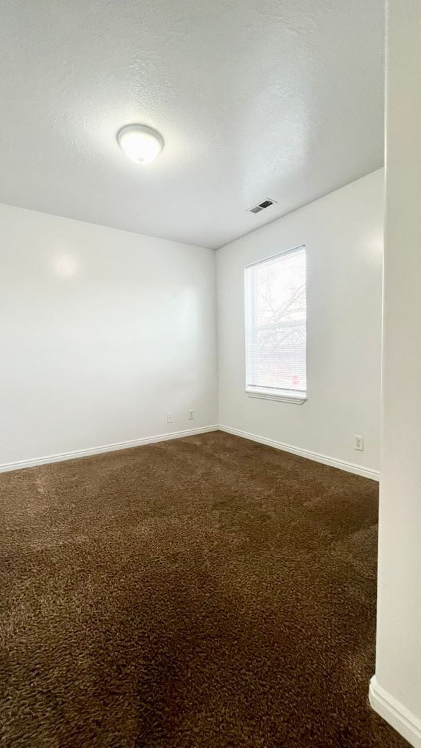 Building Photo - 1285 W 500 N