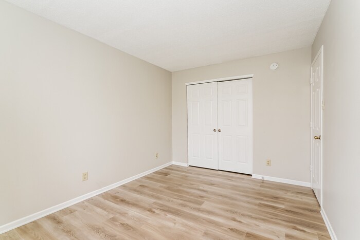 Building Photo - 13193 N Brick Chapel Dr