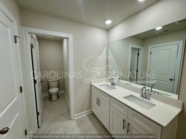 Building Photo - Brand New 3Br/2.5BA Townhouse in Union County