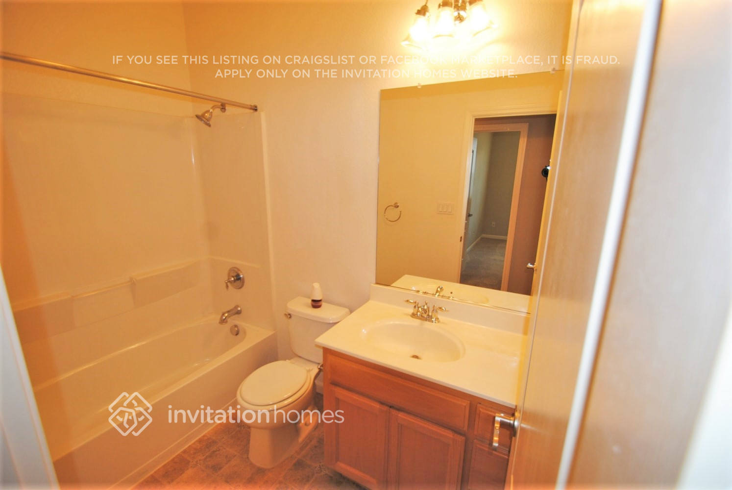 Building Photo - 1901 Pyramid Creek Dr