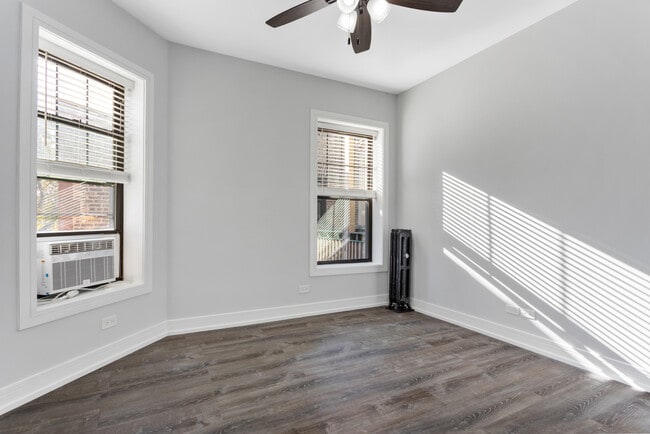 Building Photo - 6109 N Winthrop Ave