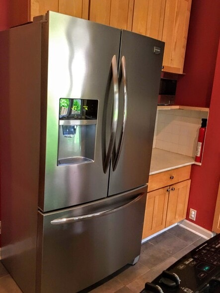 Building Photo - 140 Tennessee Ave NE