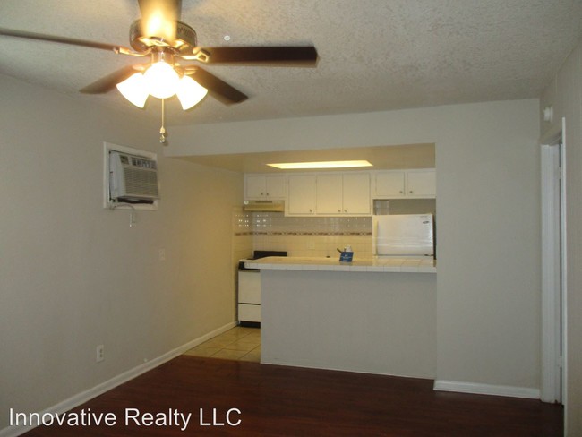 Building Photo - 5101 Curry Ford Rd