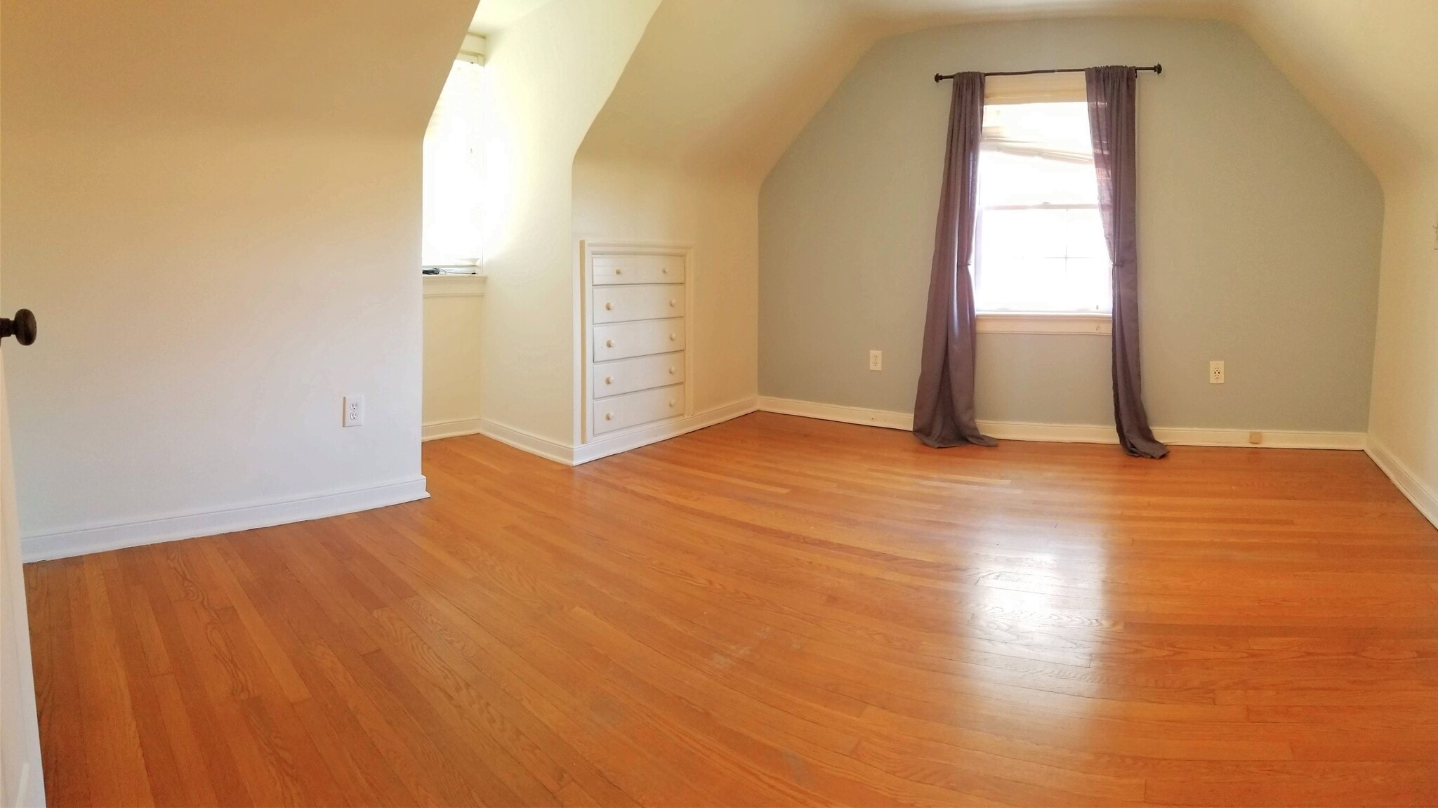 Upstairs Bedroom B - 1921 Wilmington Ave