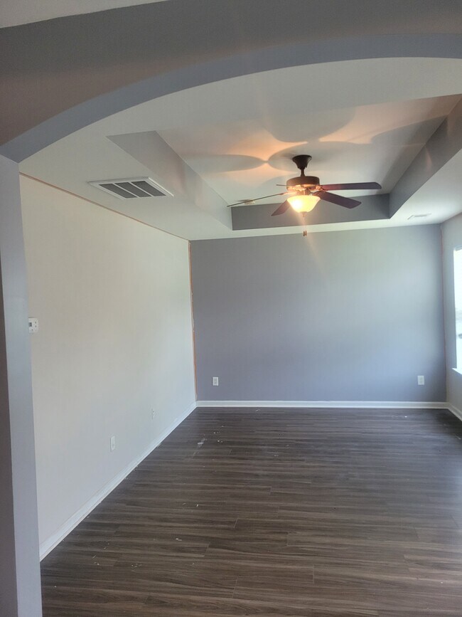 Building Photo - 829 Old Forester Ln