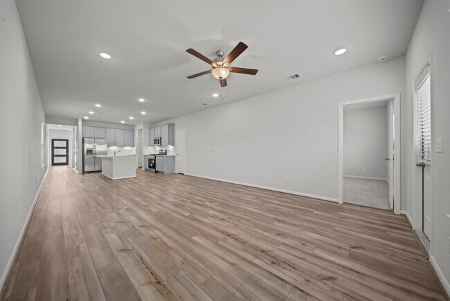 Building Photo - 8340 Bristlecone Pne Wy