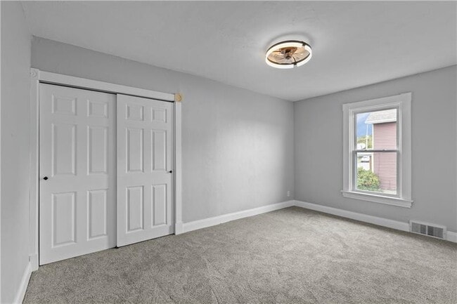 Building Photo - 616 Highland Ave