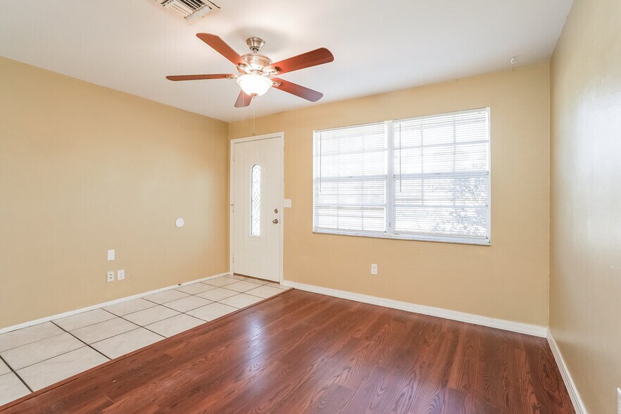 Building Photo - 18703 Sebring Rd