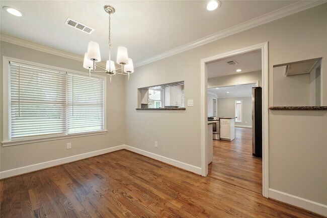 Building Photo - 1229 Timbergrove Ln