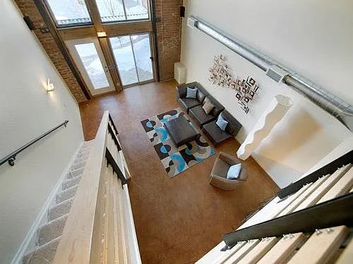 Building Photo - 3033 Blake St