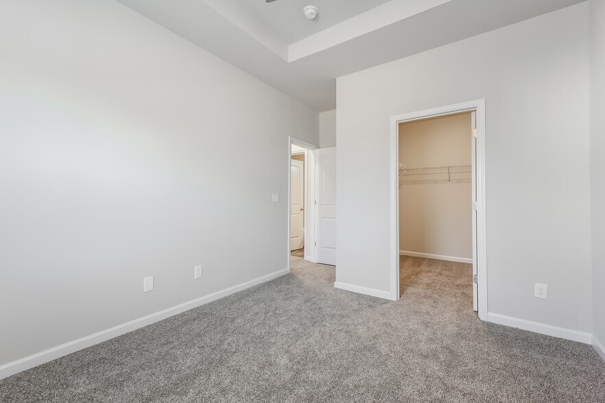 Building Photo - 228 Riley Cir