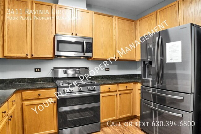 Building Photo - 3411 Ravinia Cir