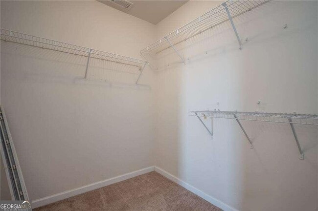 Building Photo - 304 Ridge Pointe Drive