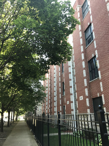 Primary Photo - 2345 W Harrison St
