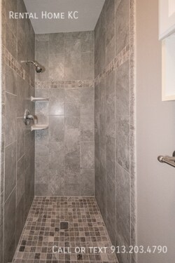 Building Photo - 7920 W 113th Terrace