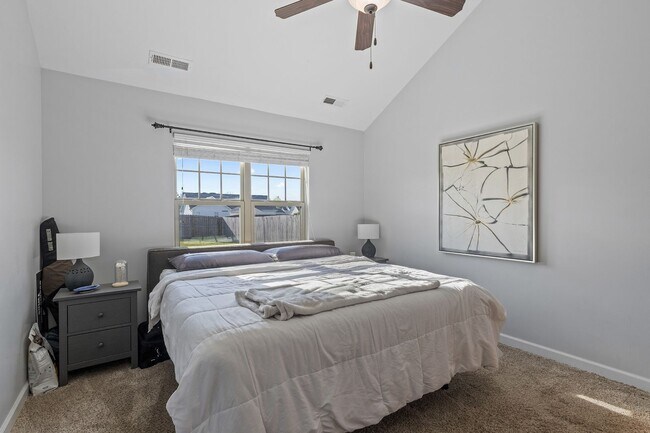 Building Photo - 3 Bedroom + Bonus Room Home with Main Floor Primary Suite & Community Pool Access