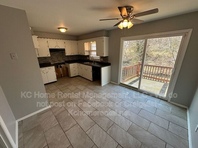 Building Photo - 7318 James A Reed Rd