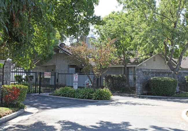 Building Photo - Lions Gate Apartments