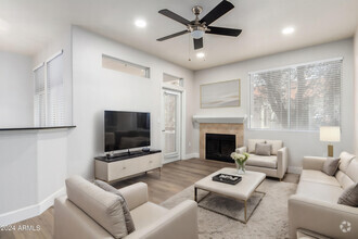 Building Photo - 11375 E Sahuaro Dr