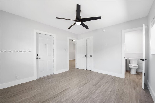 Building Photo - 2018 NE 19th St