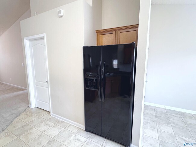 Building Photo - 120 Clover Ridge Dr