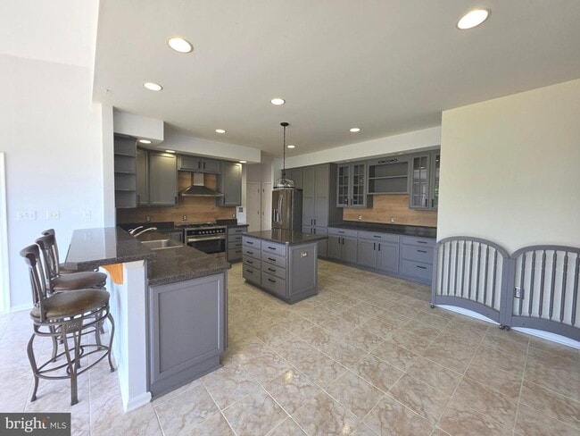 Building Photo - 109 Masters Ln