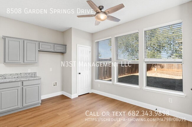 Building Photo - 8508 Garden Springs Dr