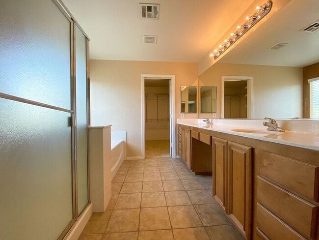 Building Photo - 2700 + Sq ft house with Pool and 3 car garage