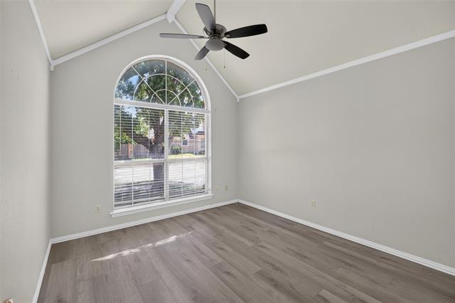 Building Photo - 1037 McCoy Dr
