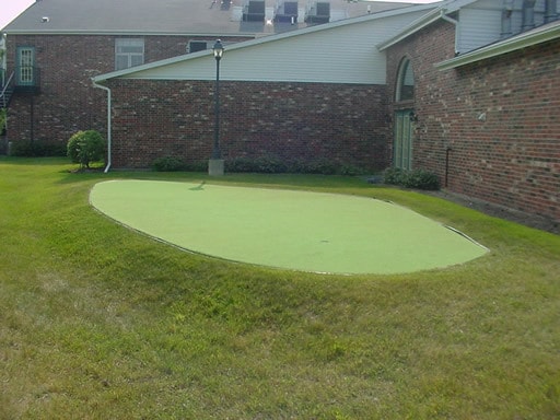 Putting Green - 4408 W Shamrock Ln