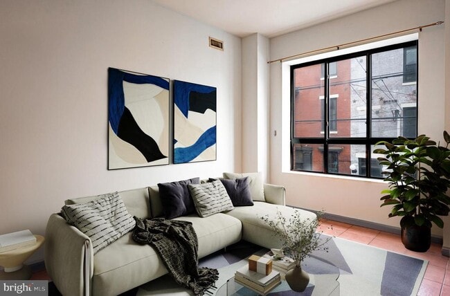 Building Photo - 763 S 8th St