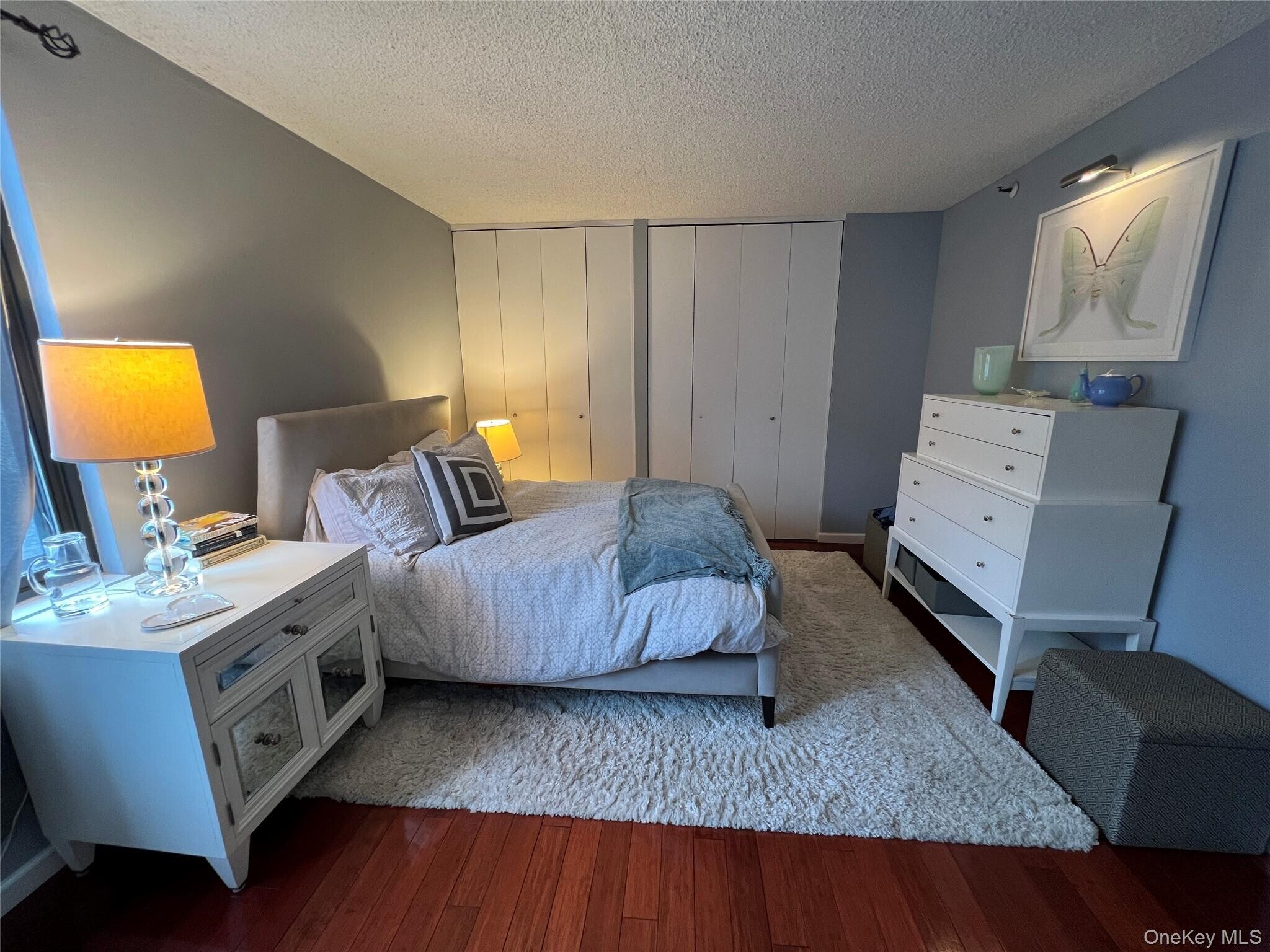 Building Photo - 10 Cottage Pl