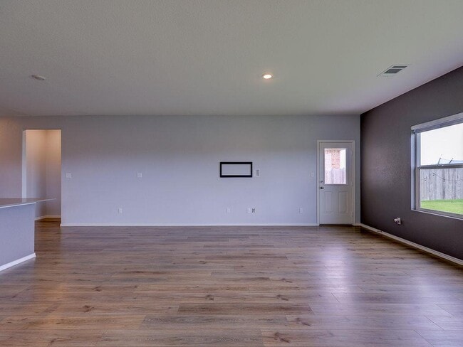 Building Photo - 1716 Frontenac St