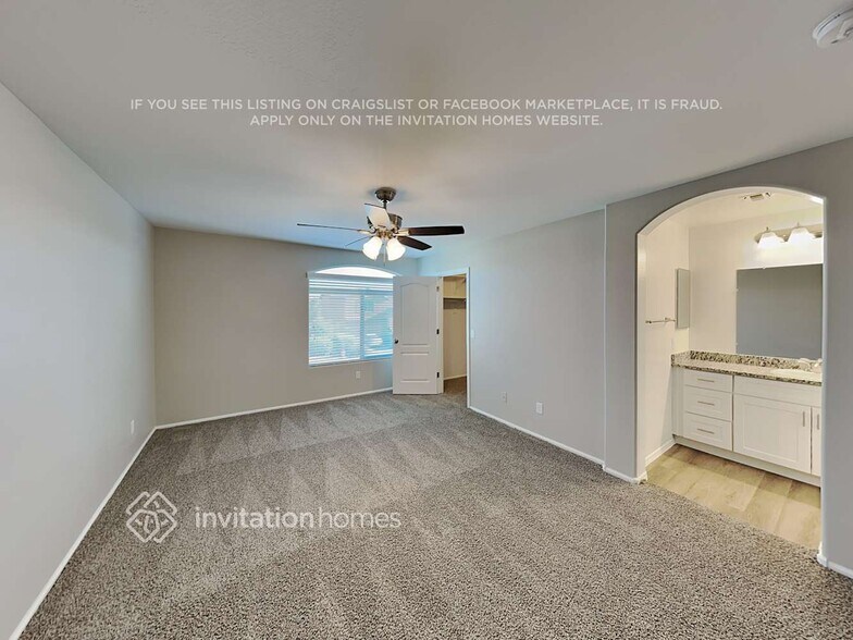 Building Photo - 1544 W San Tan Hills Dr