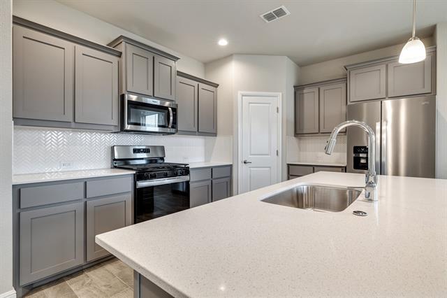 Building Photo - 14616 Bootes Dr